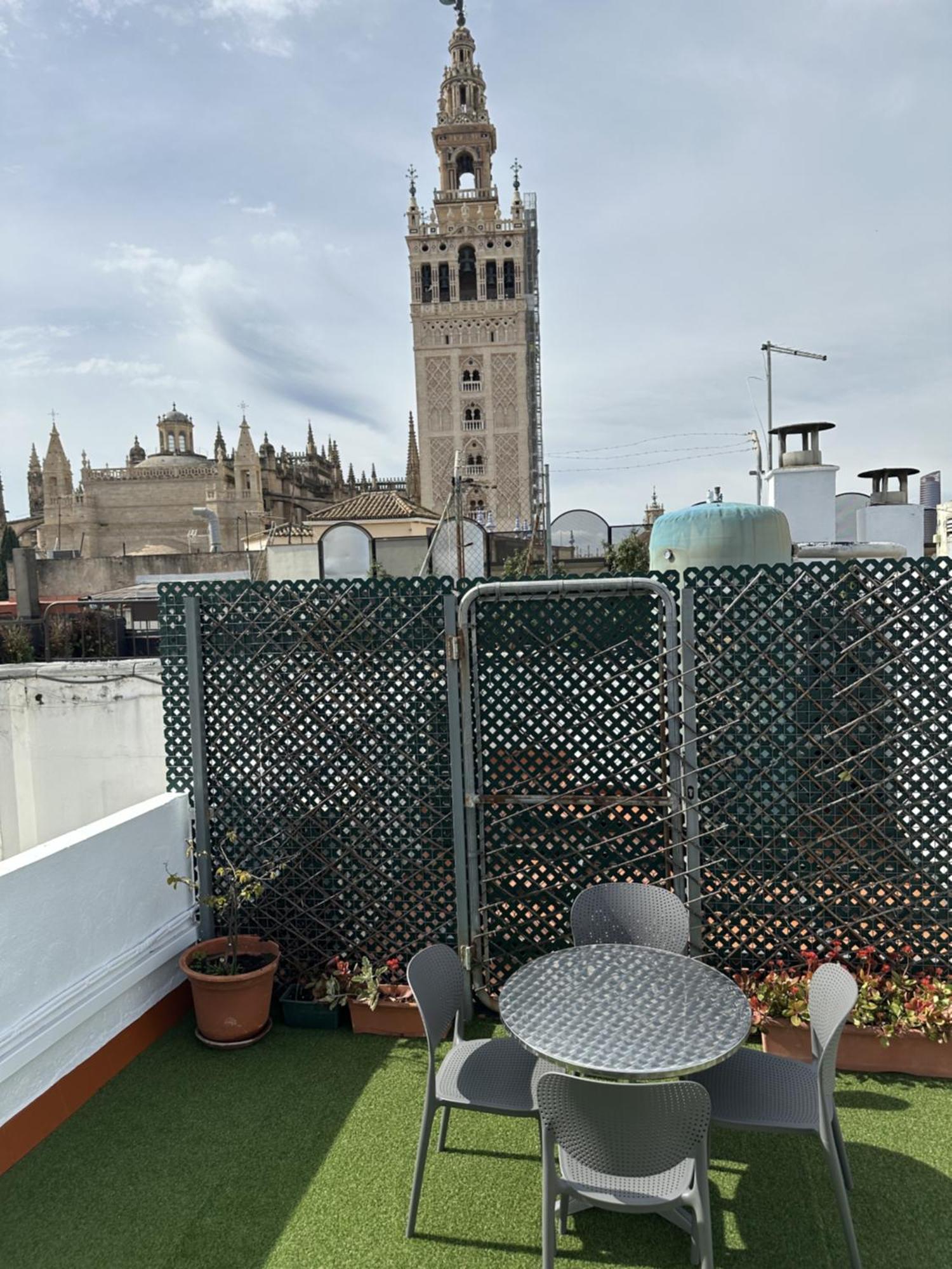 Abades Suite Junto A La Catedral De Sevilla Bagian luar foto