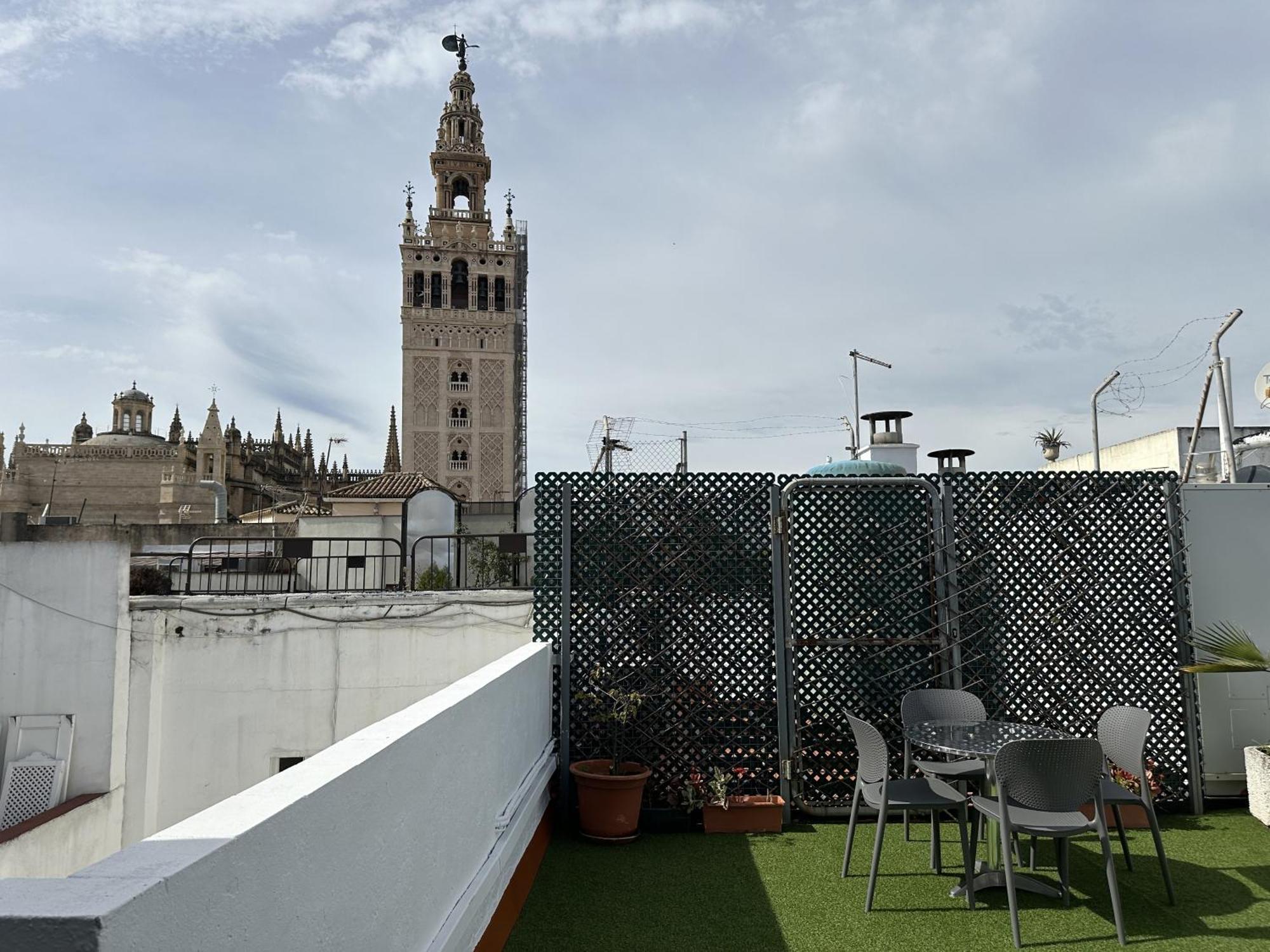 Abades Suite Junto A La Catedral De Sevilla Bagian luar foto